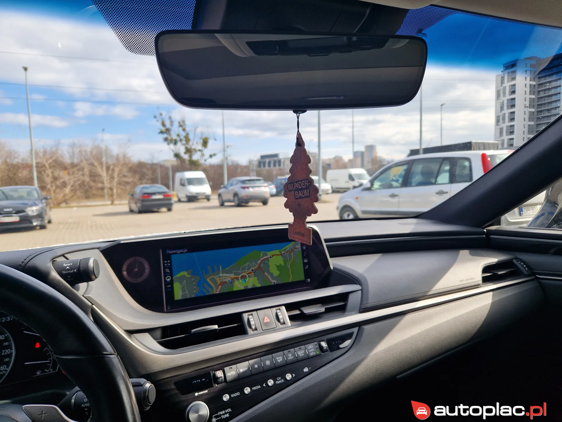 Lexus ES 2020 na sprzedaż