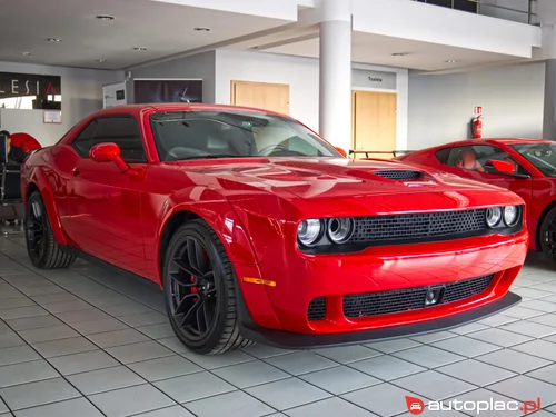 Dodge Challenger 6.4