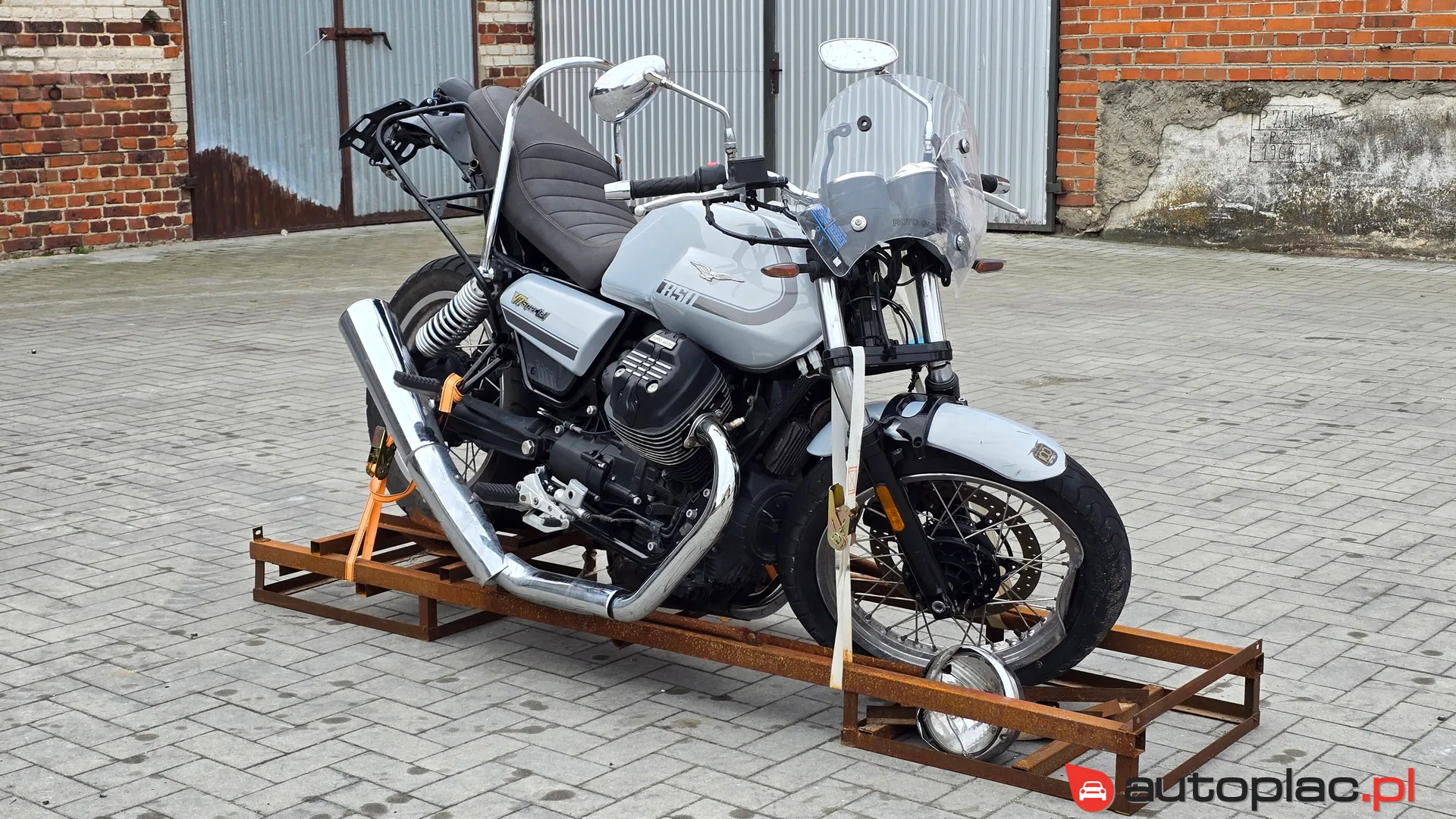 Moto Guzzi V 7 Special 850 2021 na sprzedaż