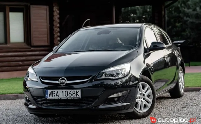Opel Astra 2014 na sprzedaż