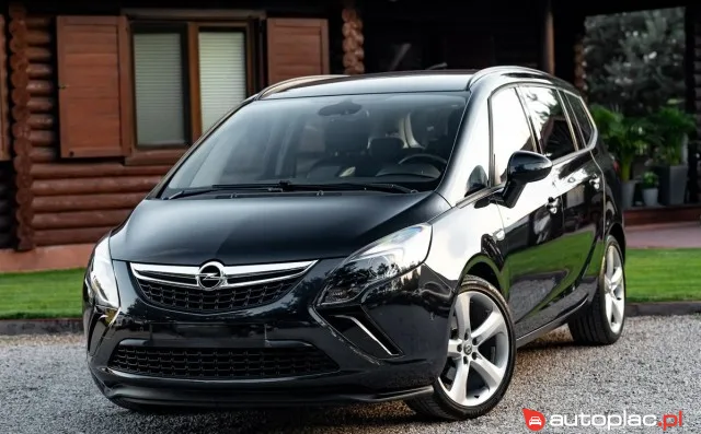 Opel Zafira 2013 na sprzedaż