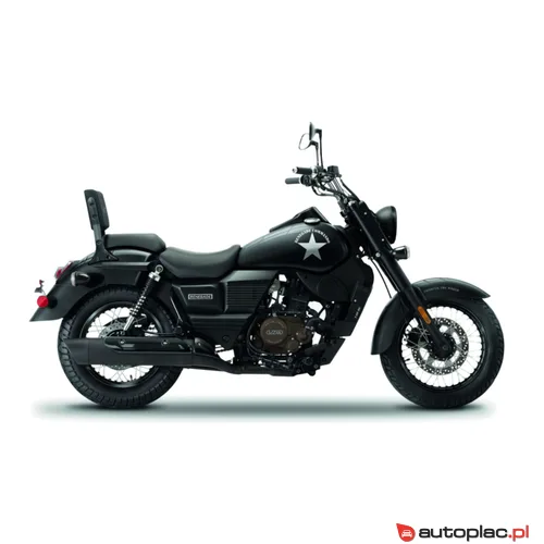 UM Renegade Commando 300 Motocykl