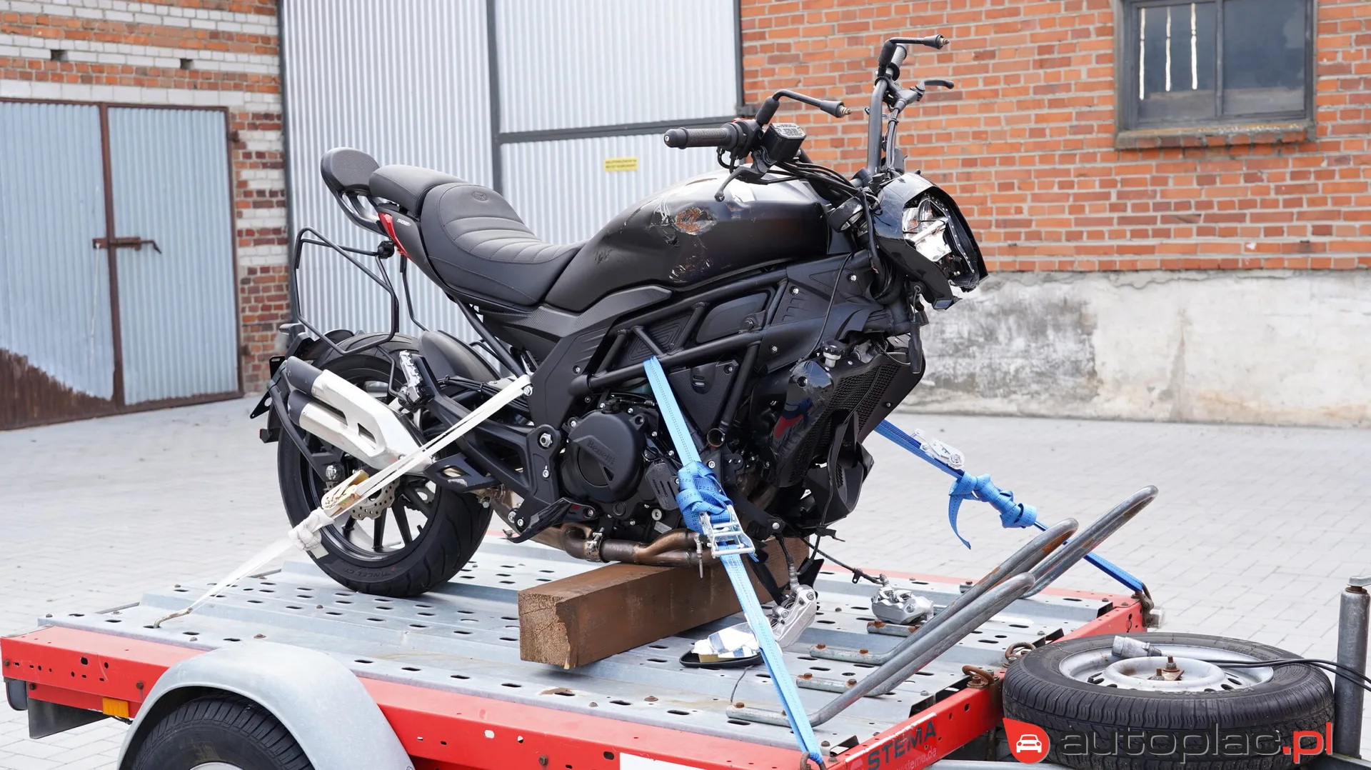 Benelli TRK 502 2022 na sprzedaż