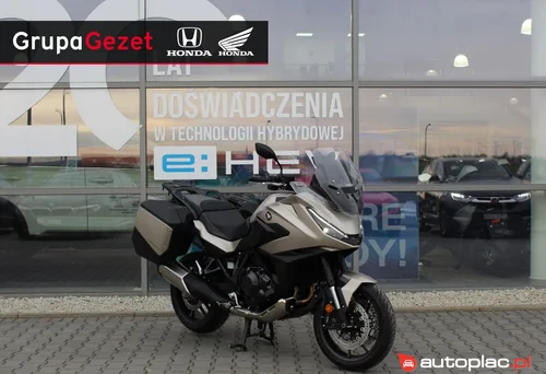 Honda NT 1100 DCT, HSTC, Tryby jazdy, model 2025 *dostępne*