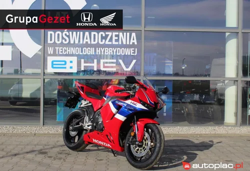 Honda Cbr 600RR, Tryby jazdy, Kontrola Trakcji, *dostępne inne kolory