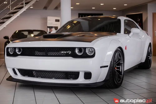 Dodge Challenger 6.2