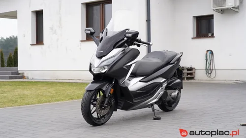 Honda Forza 300 ABS HONDA,