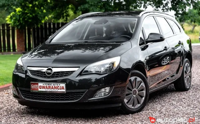 Opel Astra 2012 na sprzedaż