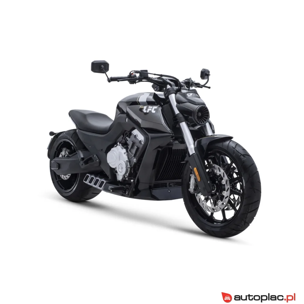 Benda LFC 700 2025 na sprzedaż