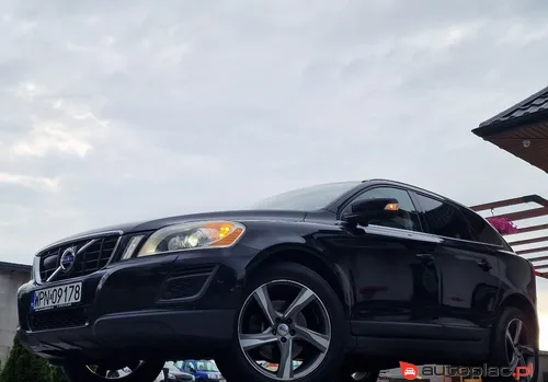 Volvo Xc 60 I 2.0 Czarne t Summum Full